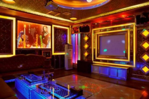 体验重庆红光按摩，放松身心，幸福感爆棚！